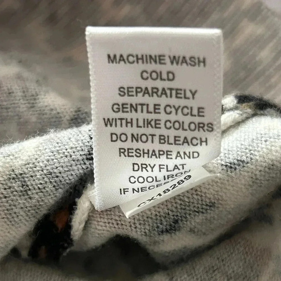 Cable&Gauge Leopard Print Cotton Stretch Button Up Cardigan Women Size M EUC - Picture 11 of 12